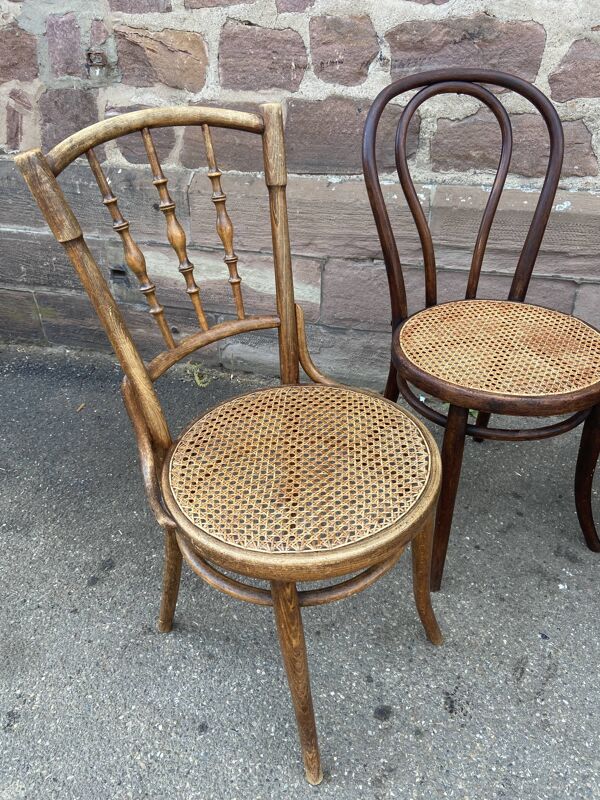 Lot de 4 chaises bistrot dépareillé bois courbé