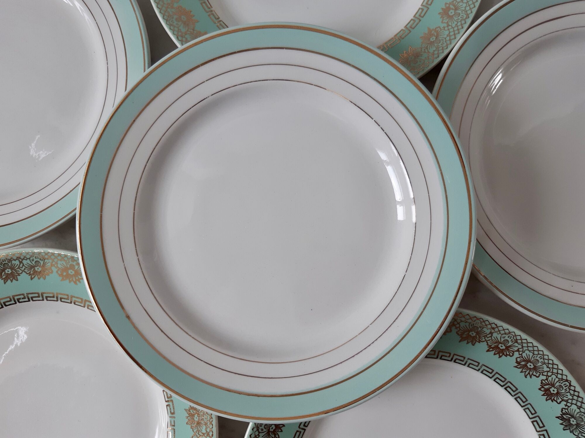 Set of 6 mismatched dessert plates Lunéville