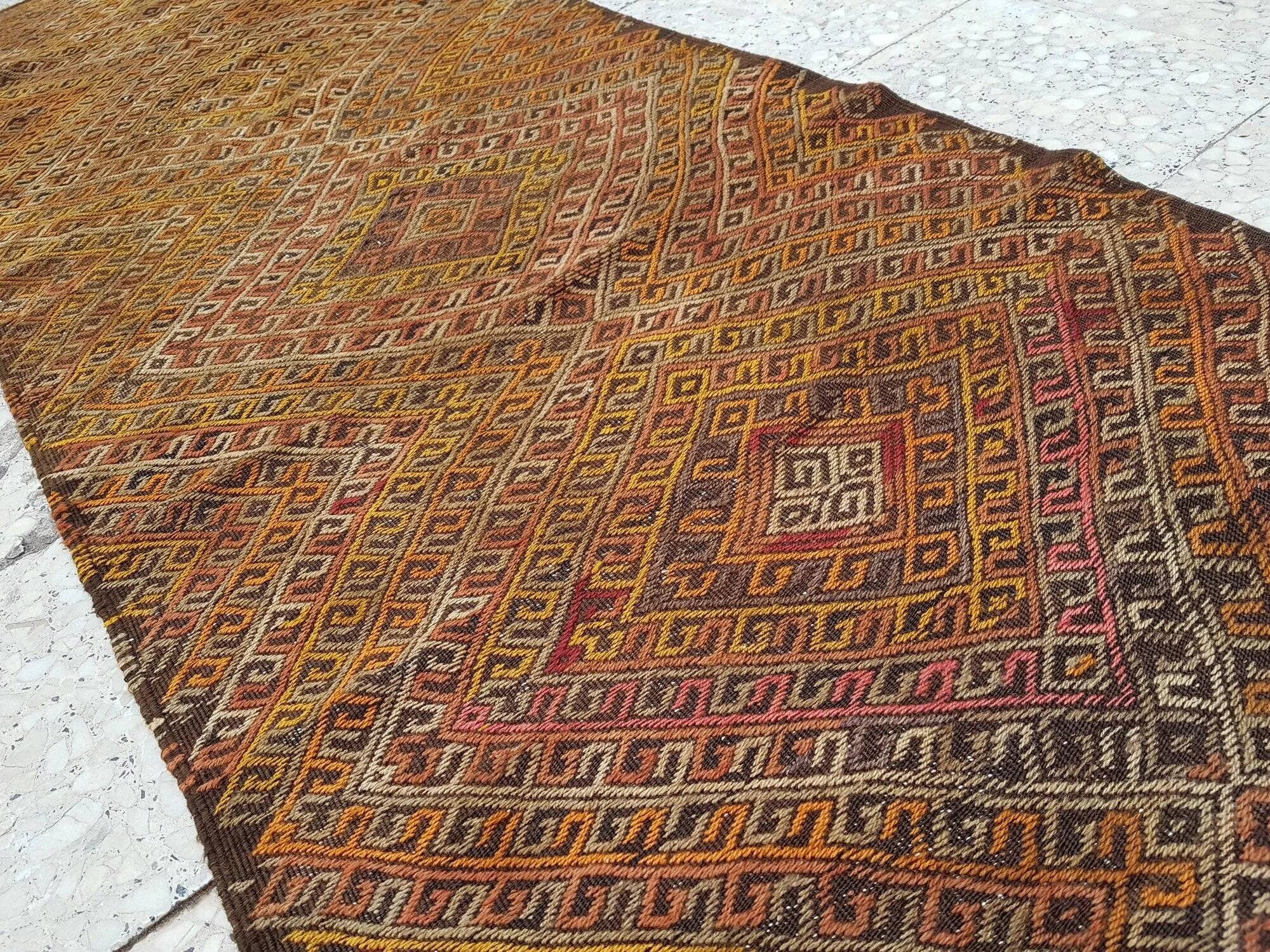 Vintage Turkish hallway rug 71x266 cm