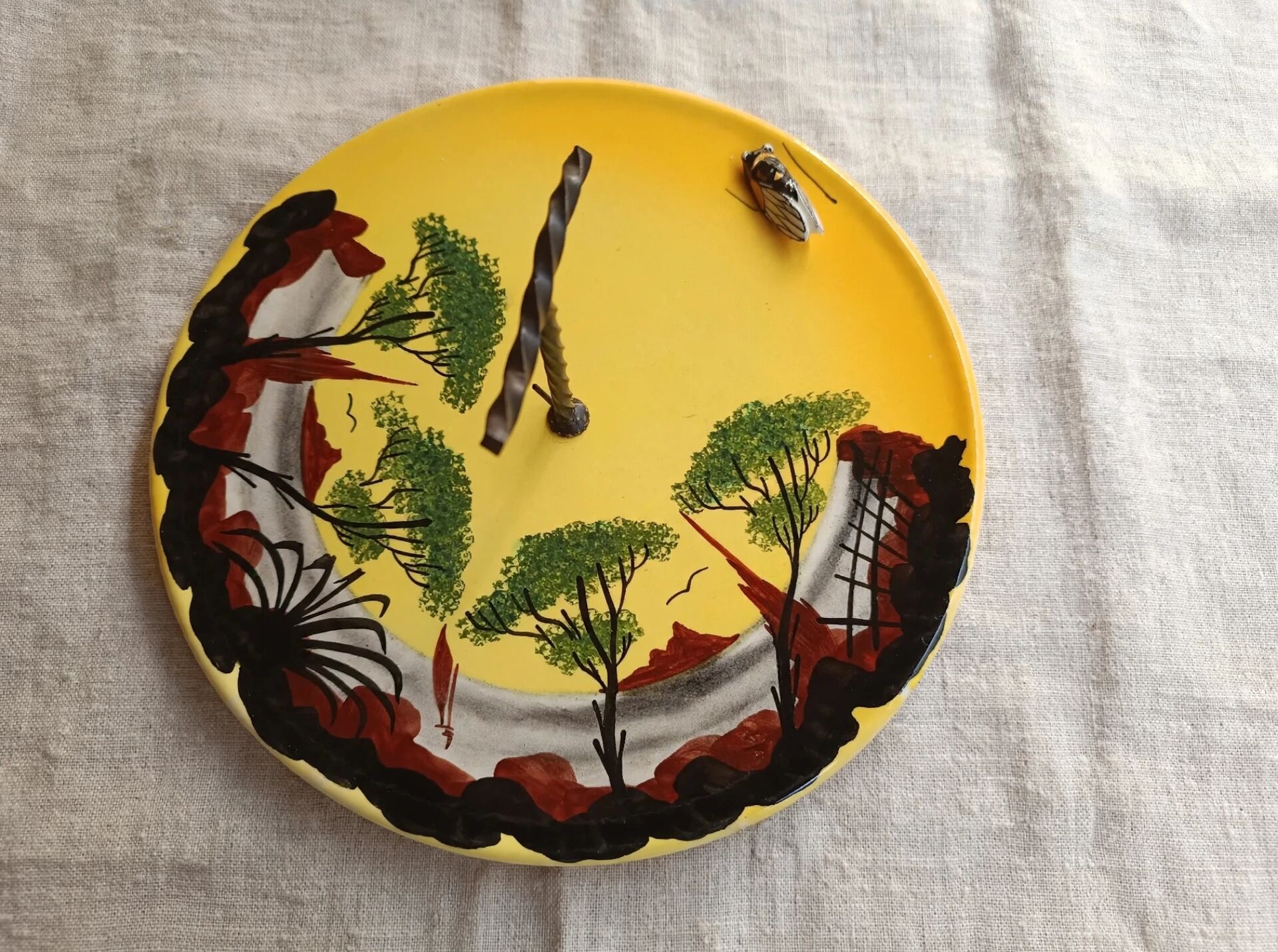 Cheese platter vallauris a. ferlay 28cm - yellow cicada - 1960 - gra