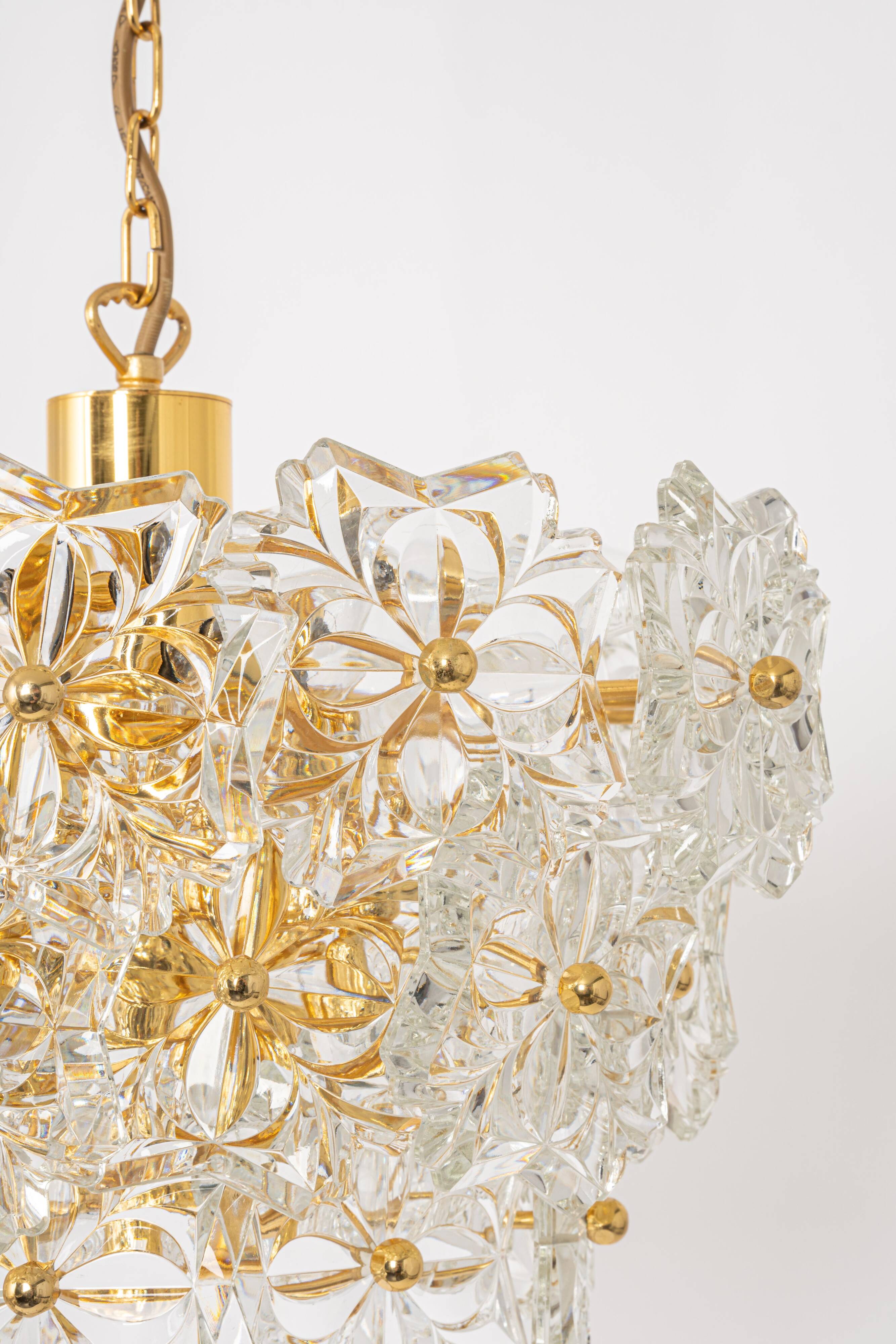 Chandelier in gilded brass and crystal glass, Germany, 1970s