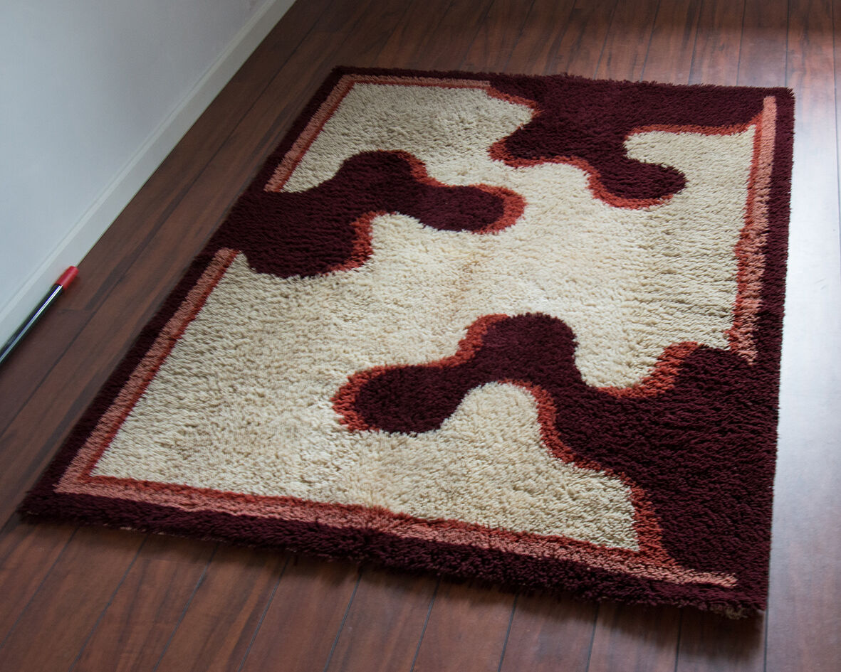 Carpet wool 190 x 140 cm