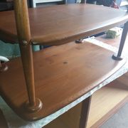 Table desserte bar roulante en orme massif par ercol angleterre vers 1960
