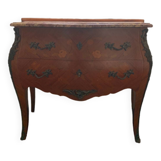 Louis XV chest of drawers with pink marble