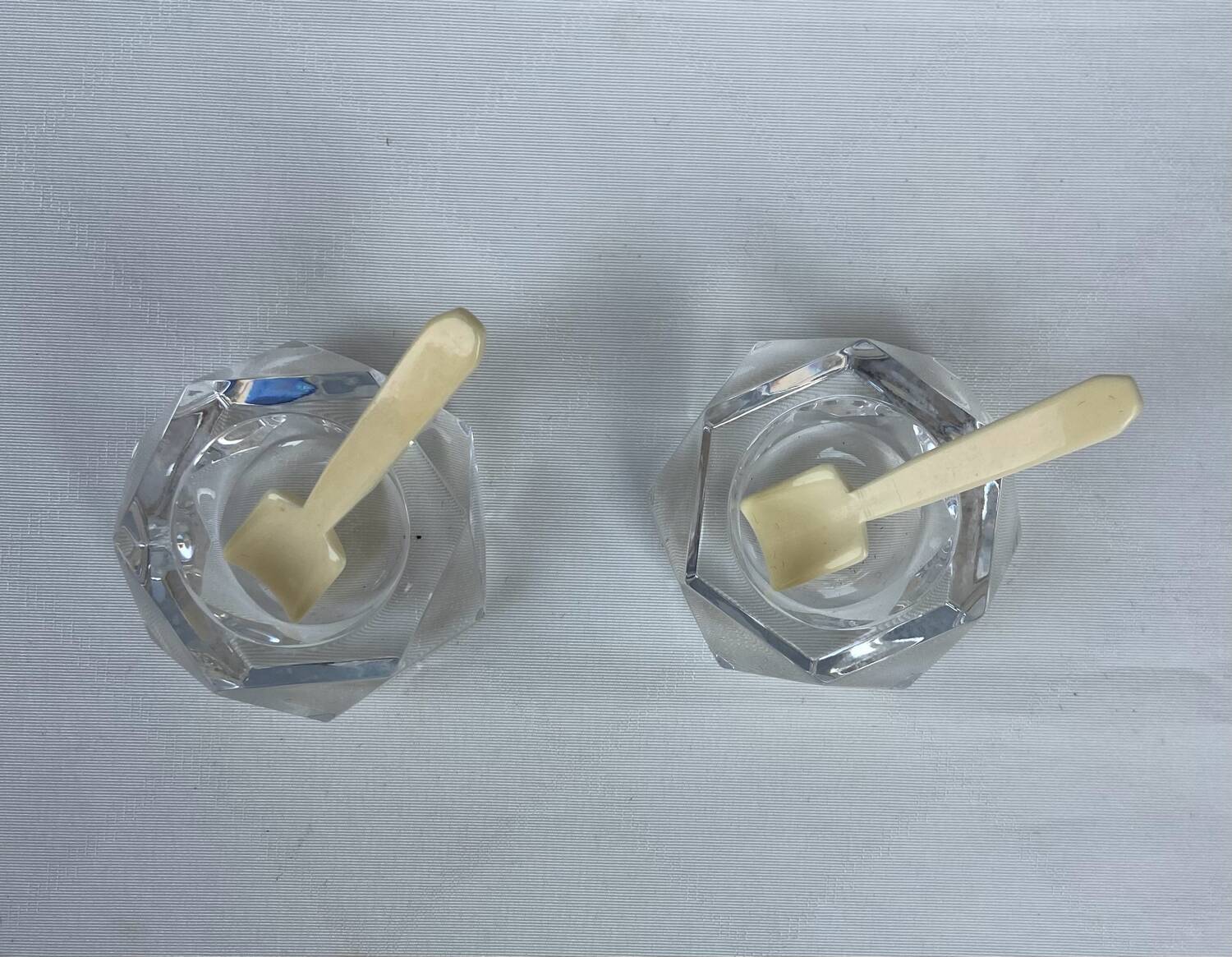 Paire de salerons en cristal Baccarat