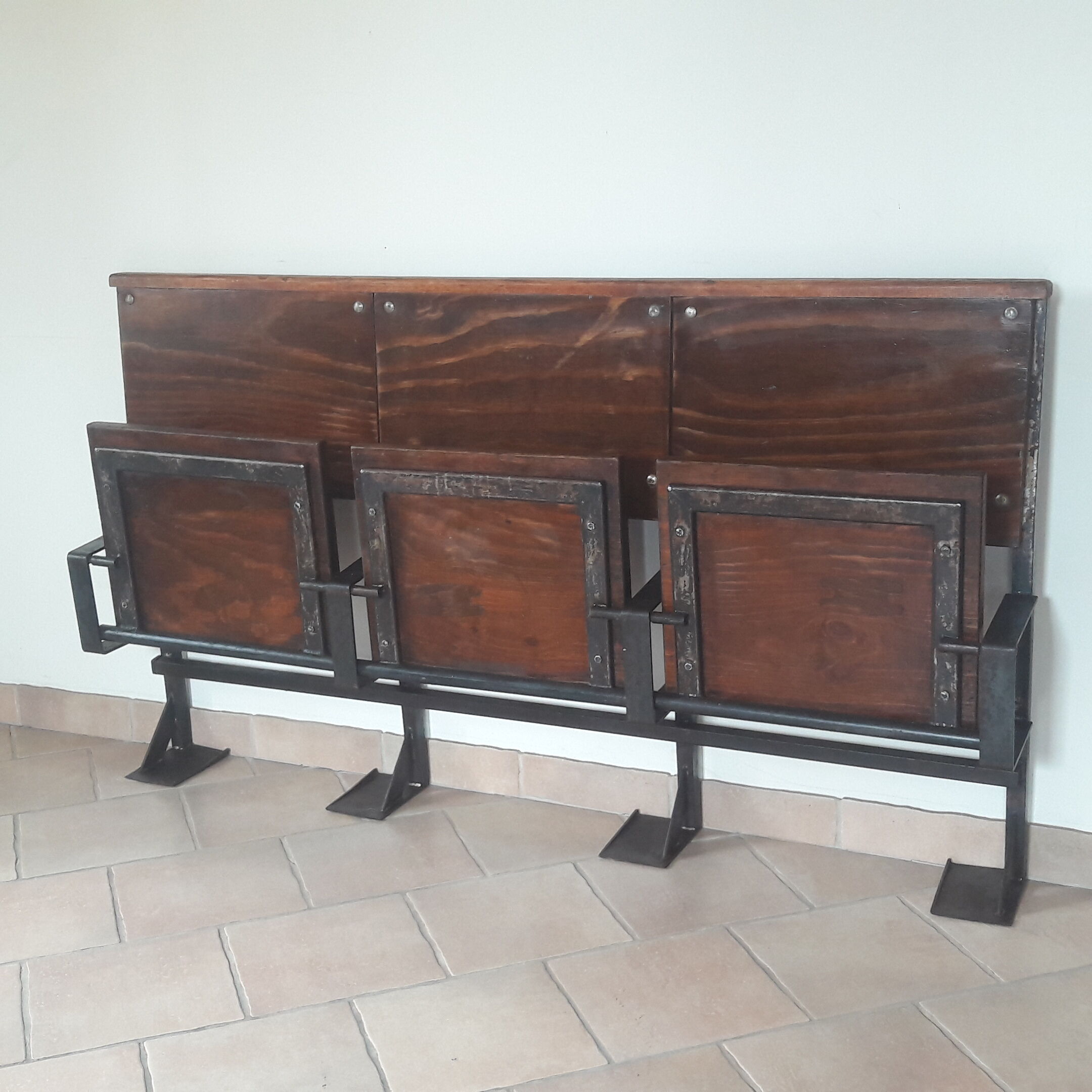 Bench 3 seats