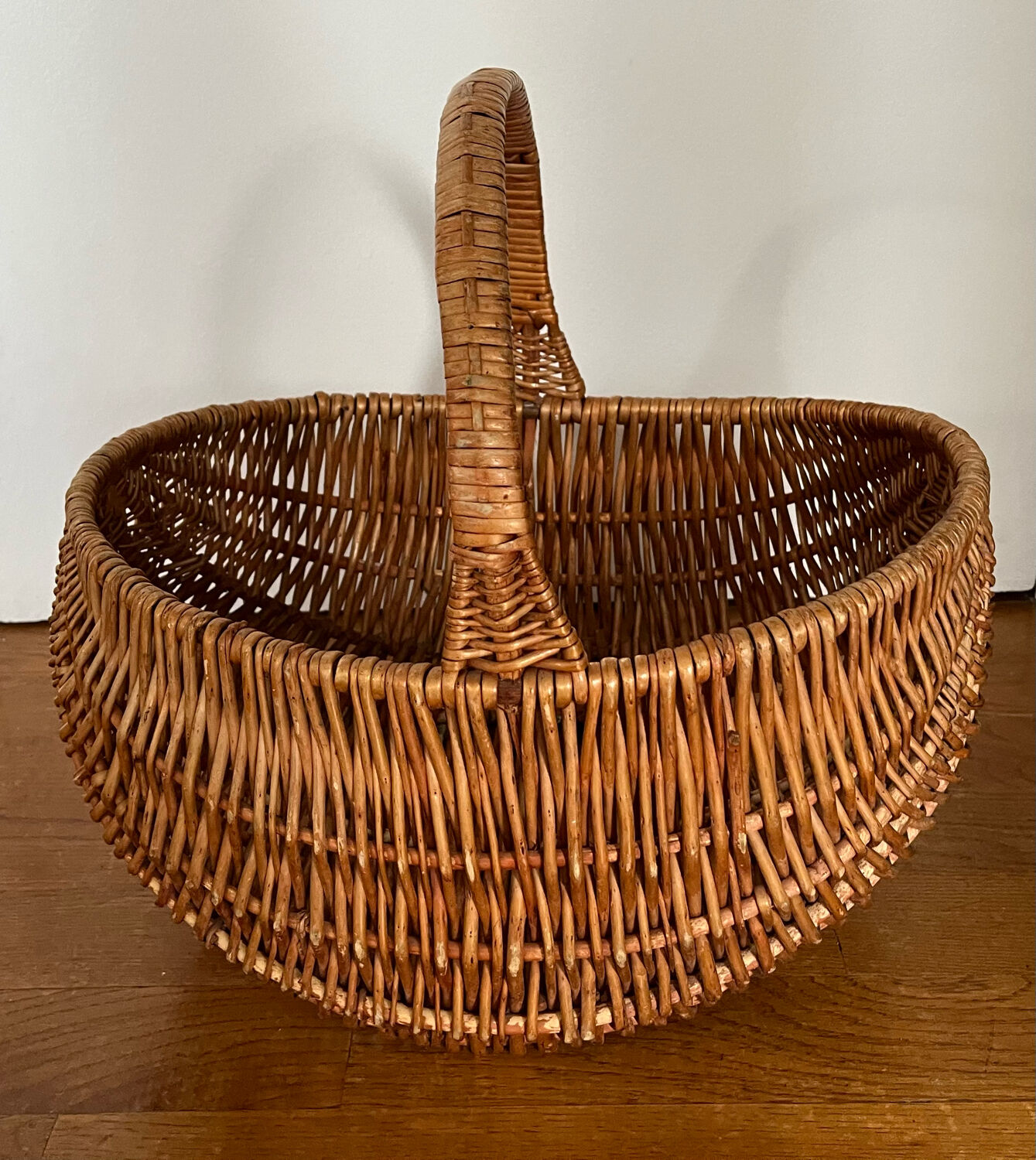 Wicker basket
