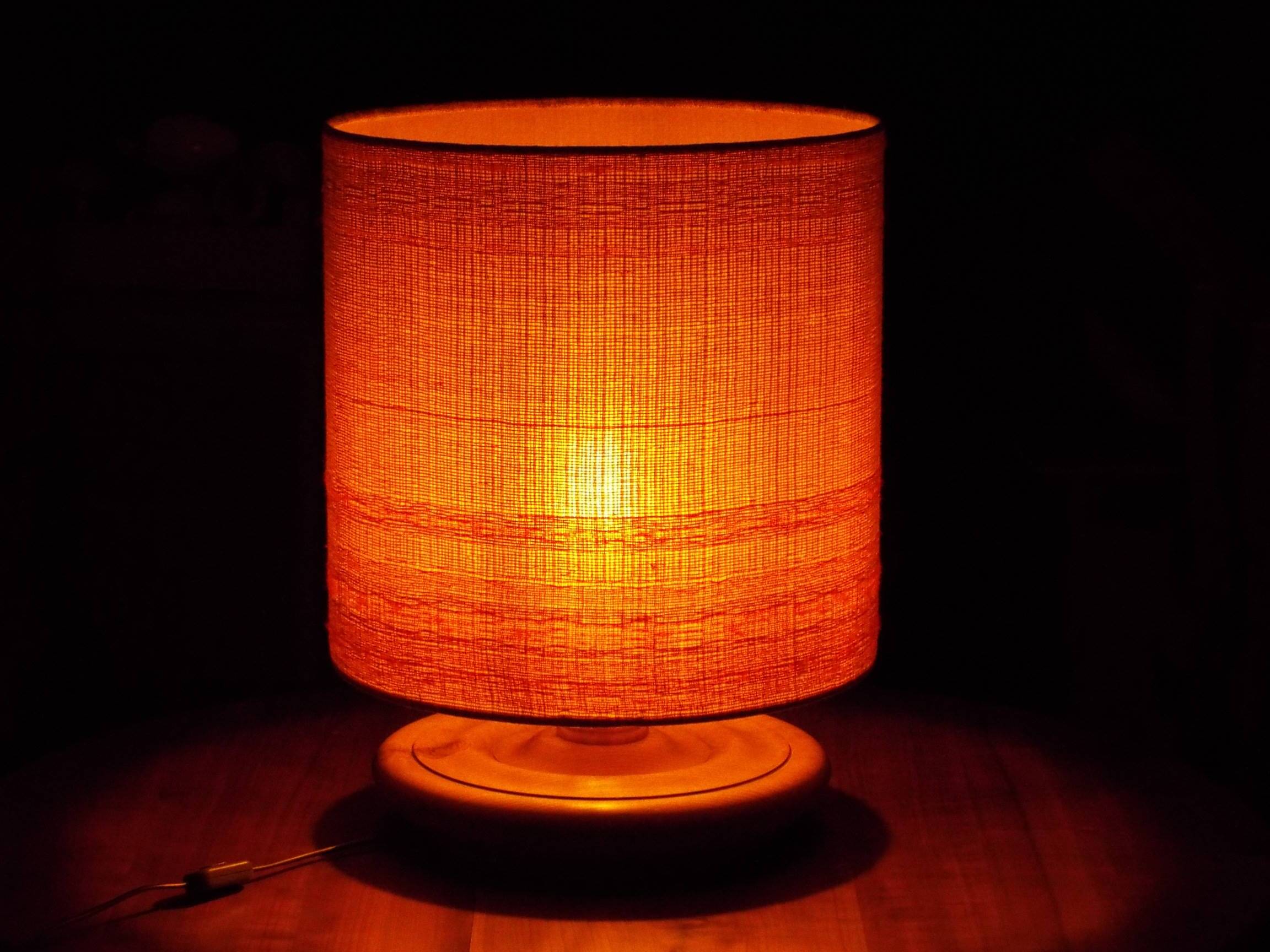 Lampe pied bois années 70