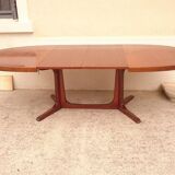 Baumann rosewood table 10/12 guests