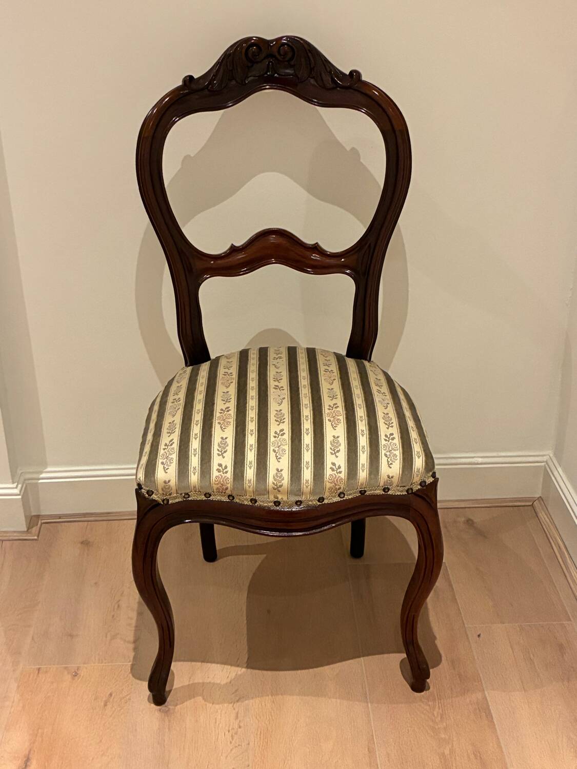 6 chairs mahony victorian chair