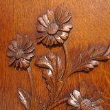 Small oak display case, old glass