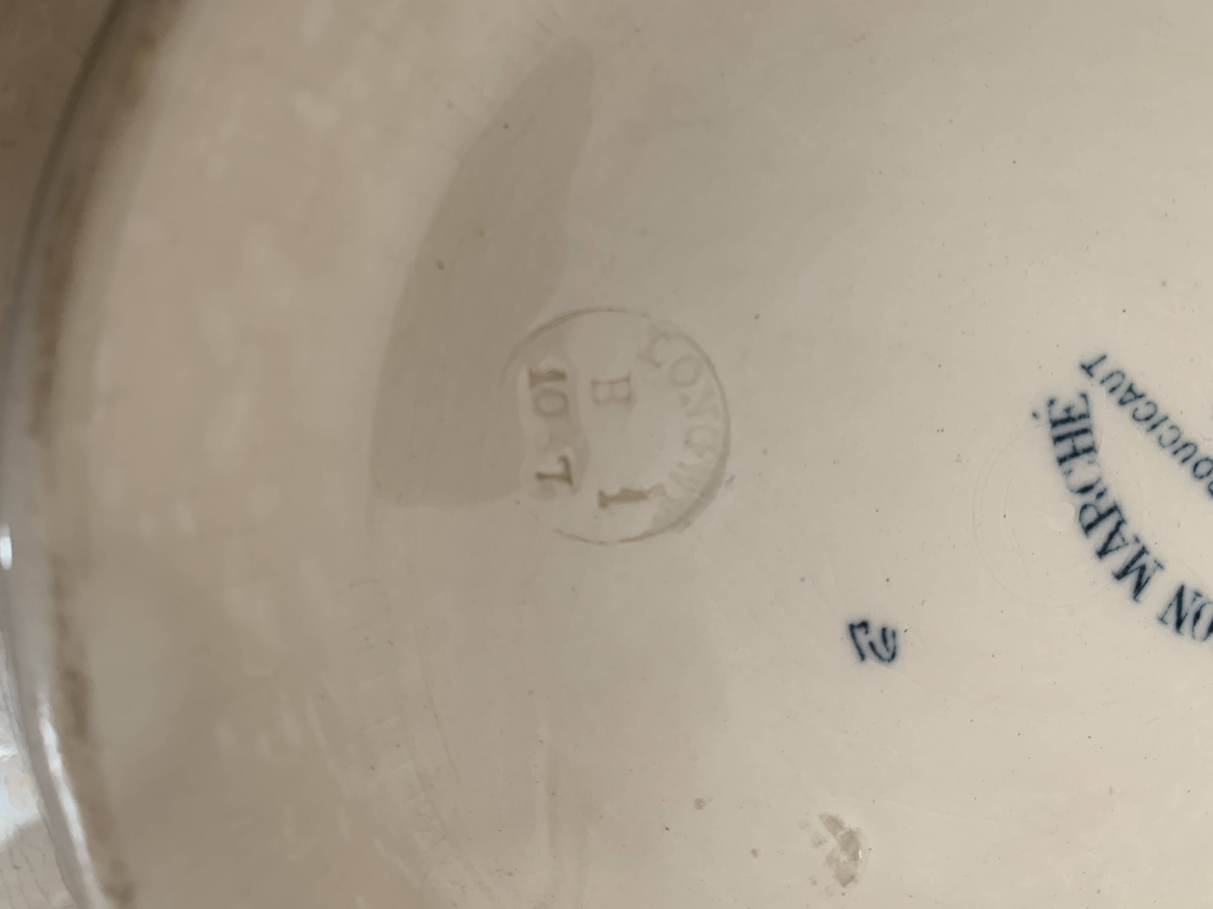 Longwy salad bowl stamped at the right price