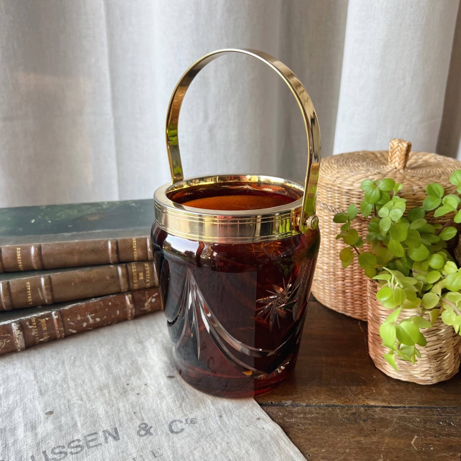 Vintage ice bucket in amber chiseled glass