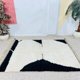 Handmade Beni Ourain Rug: Black & White Moroccan Wool Carpet 150/250cm
