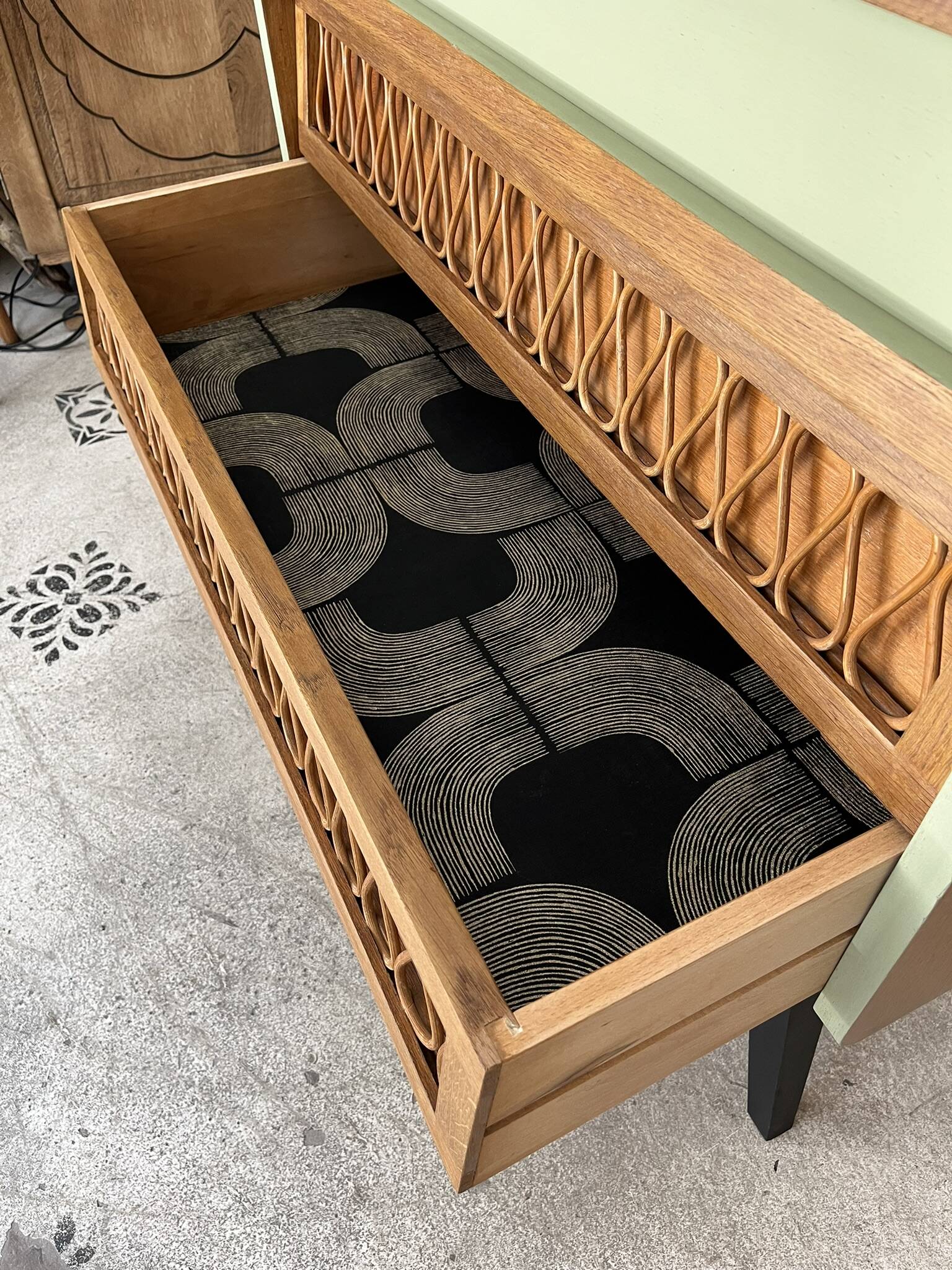 Commode en bois de style scandinave, années 50-70