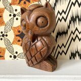 Hibou en bois sculpté
