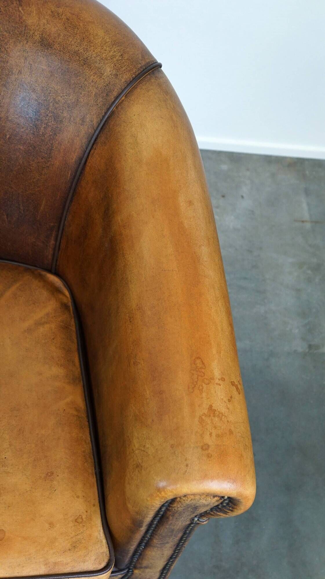 Set of 2 stylish yet beautiful and comfortable sheepskin club armchairs