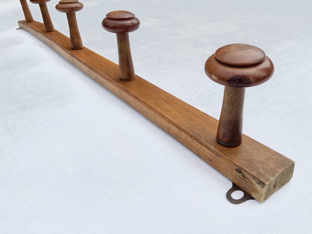 Vintage wall-mounted coat rack in solid wood with 5 hooks - Bistro style
