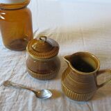 sugar bowl and milk jug in very good condition