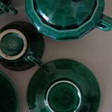Iridescent green tea or coffee service in Lunéville K&G earthenware. 6 cups and an Art Deco sugar bowl