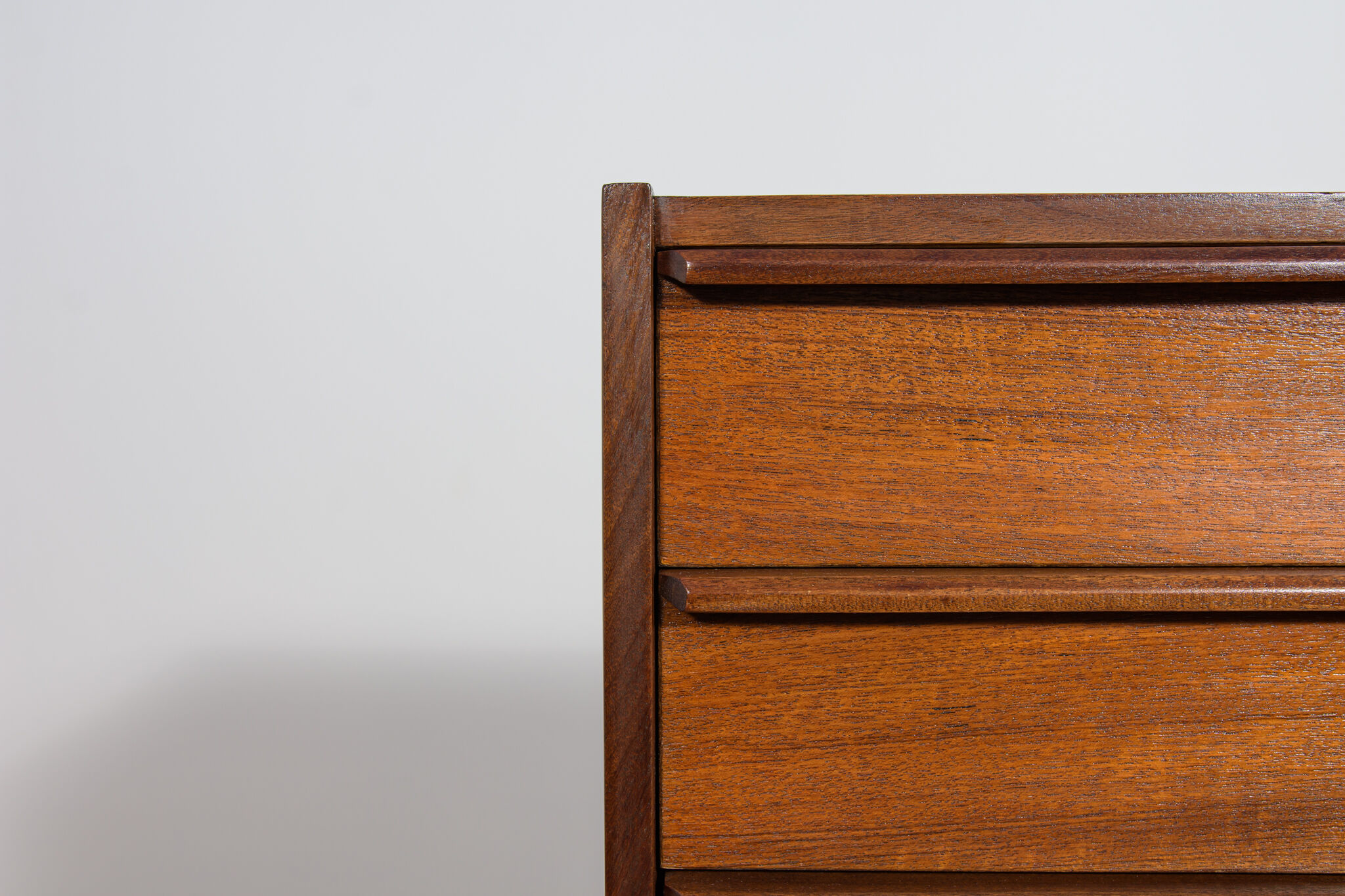 Mid-century teak dresser, United Kingdom, 1960s