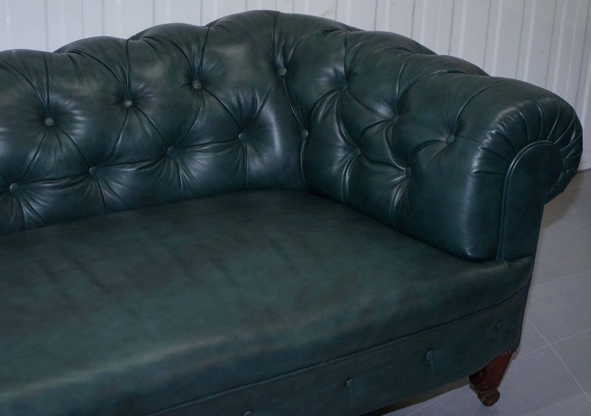 Victorian restored leather Chesterfield sofa 1890 Cornelius V Smith with springs