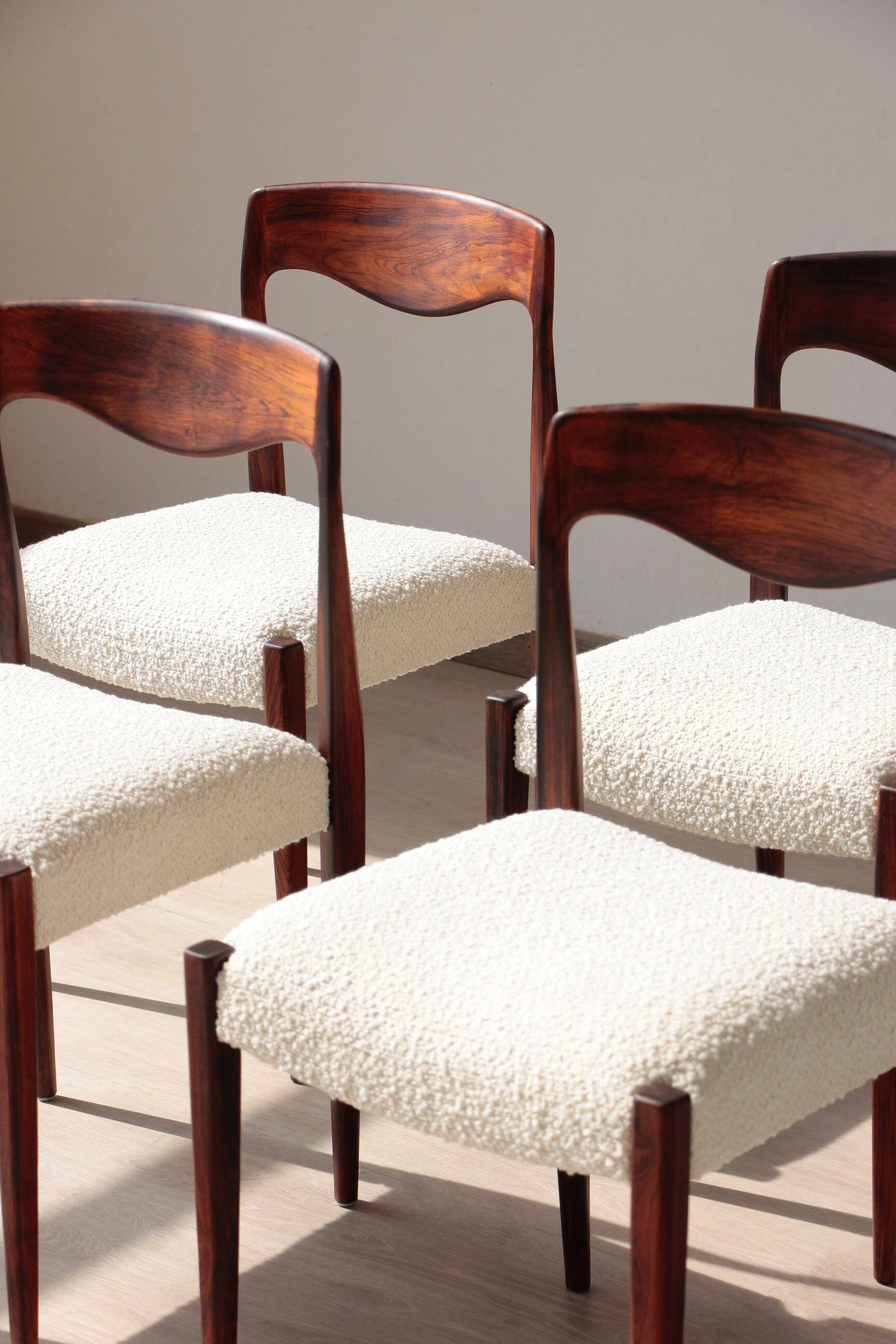 Set of 4 Scandinavian rosewood chairs – Otto Møller style | Vintage