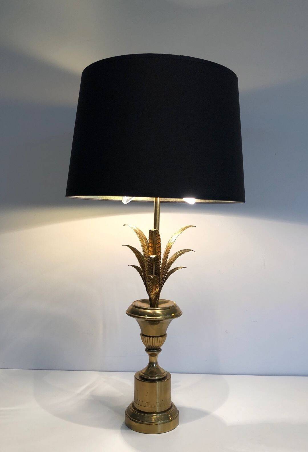 Neoclassical Palm Tree Table Lamp in Brass in the Style of M