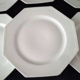6 flat plates made of Limoges porcelain