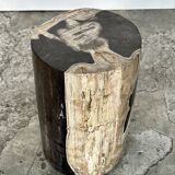 Small black, white and gray petrified wood side table H28cm D:18.5