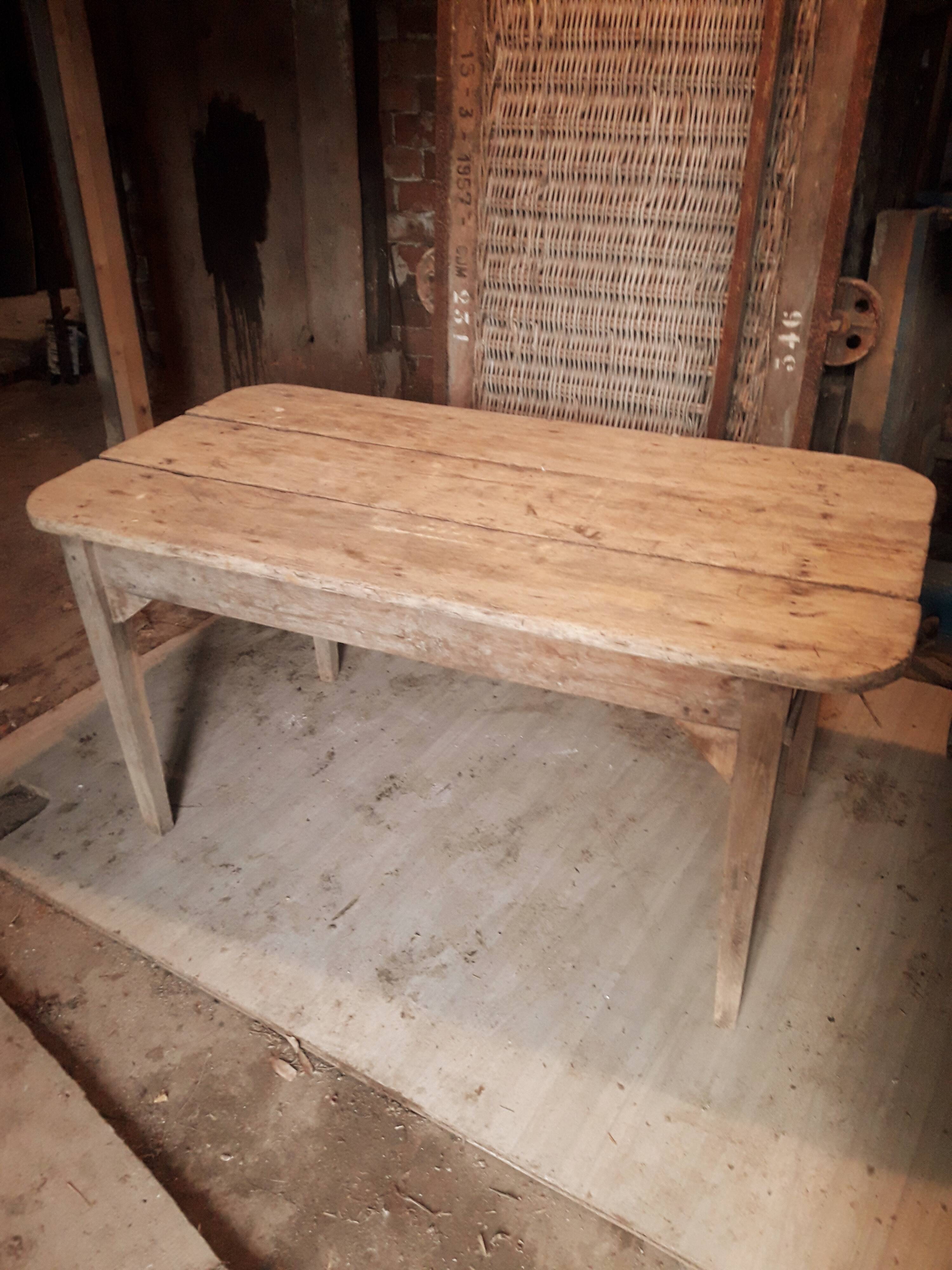 1930s poplar country table
