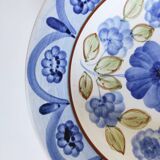 Decorative plate painted flowers