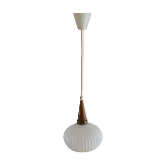 Suspension scandinave opaline et teck 1960