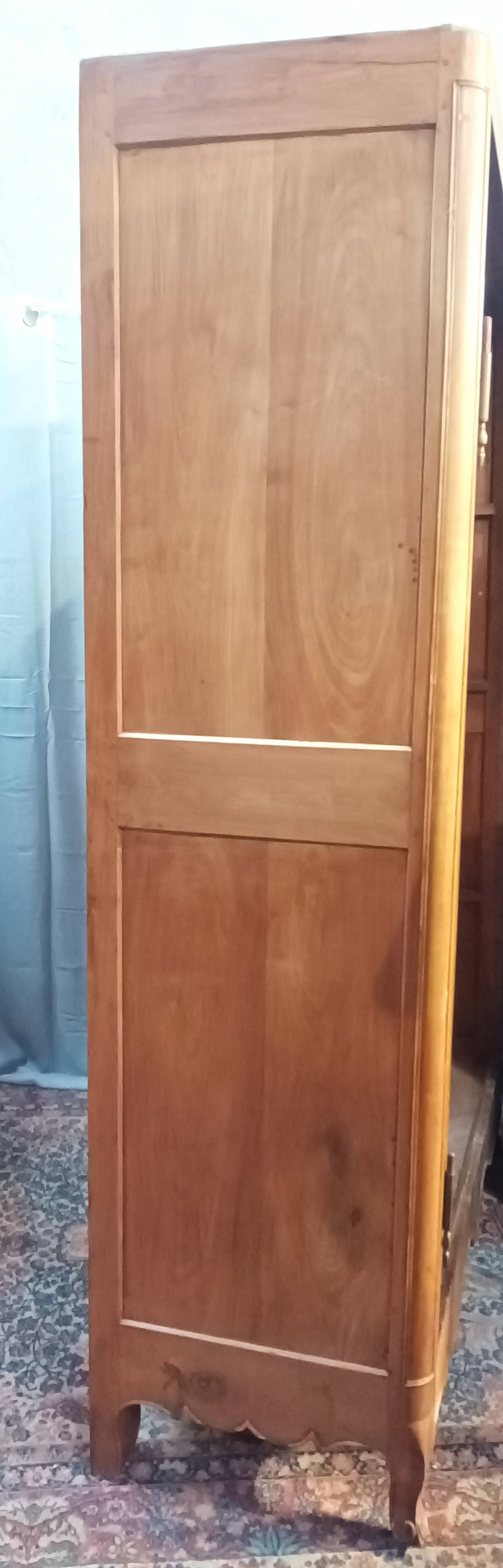 Louis XV wardrobe in light oak