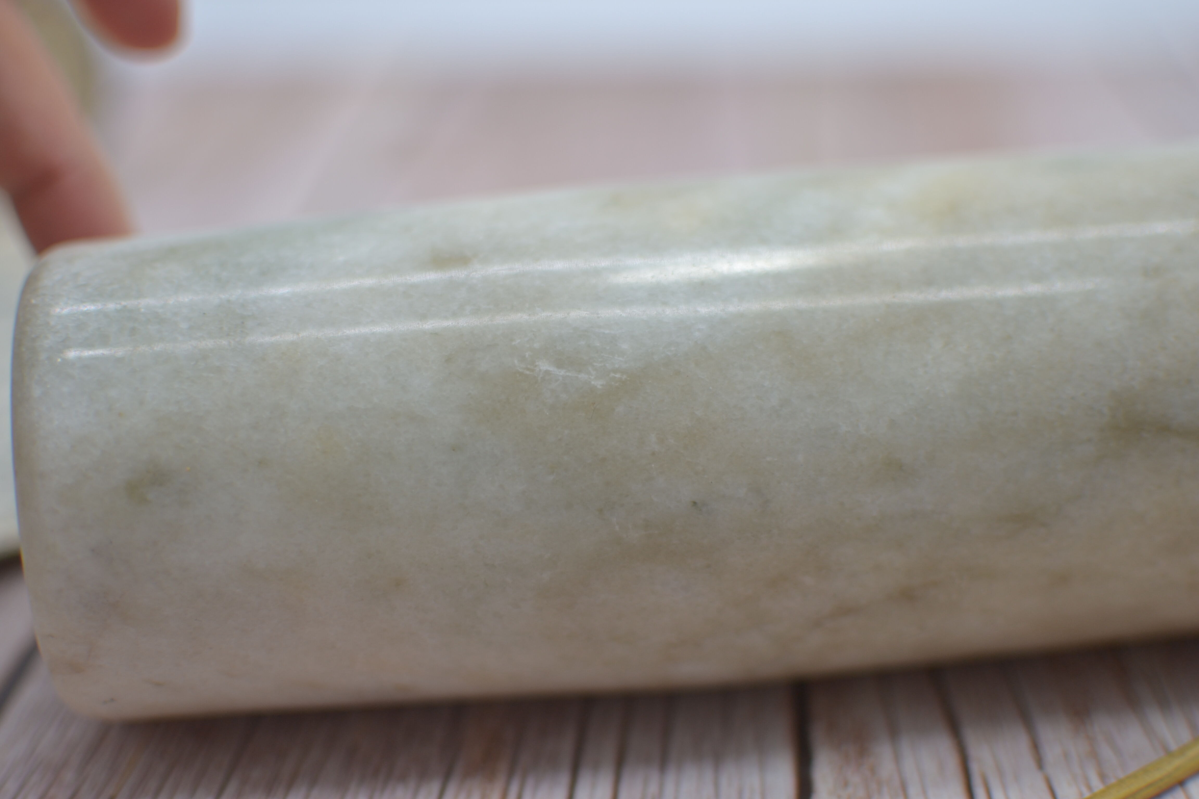 Candle holder in marble