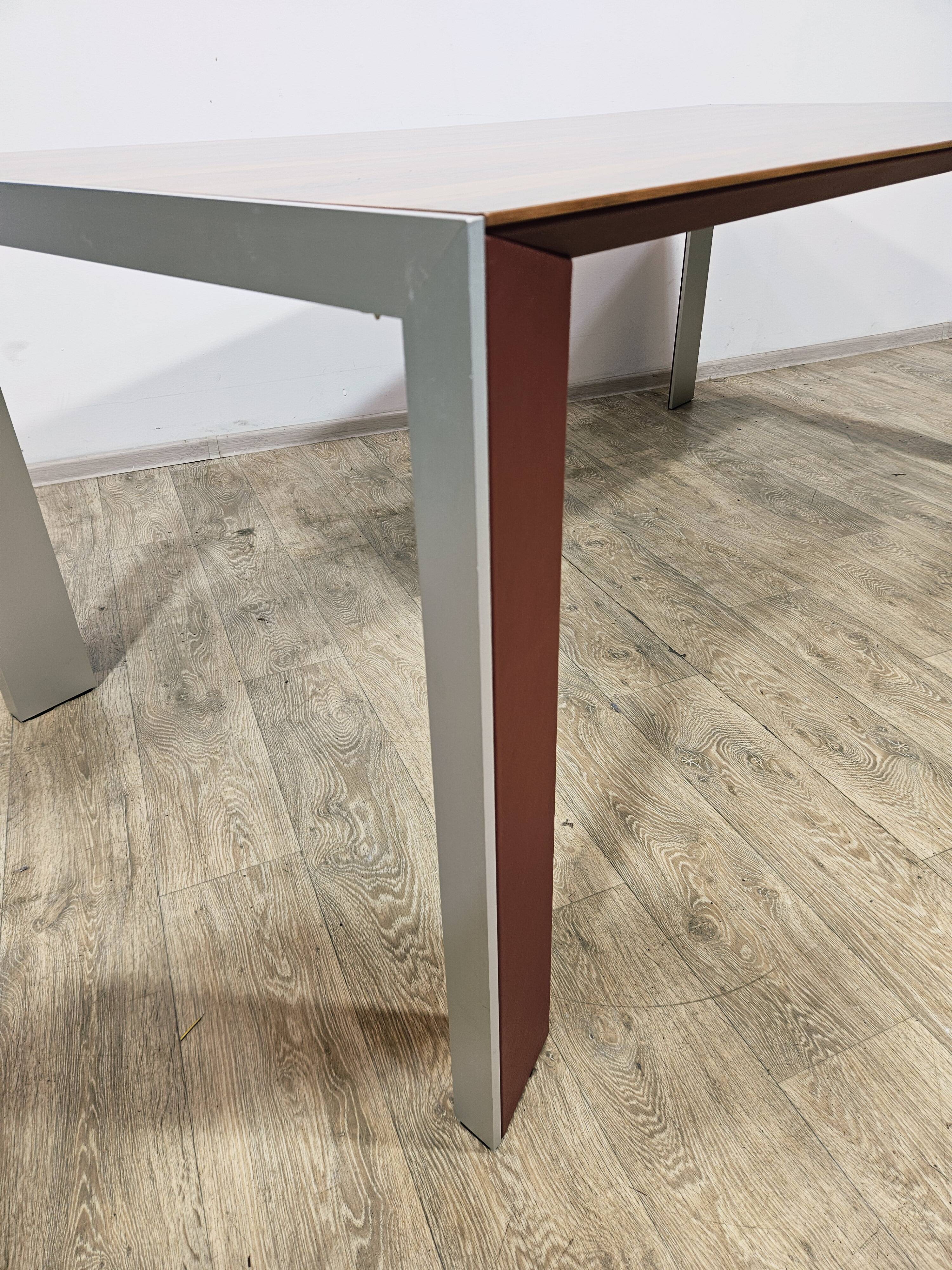 Designer dining table by Rolf Benz - luxury and modern form