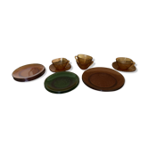 4 tasses à café, 3 soucoupes, 5 petites et 2 grandes assiette VERECO