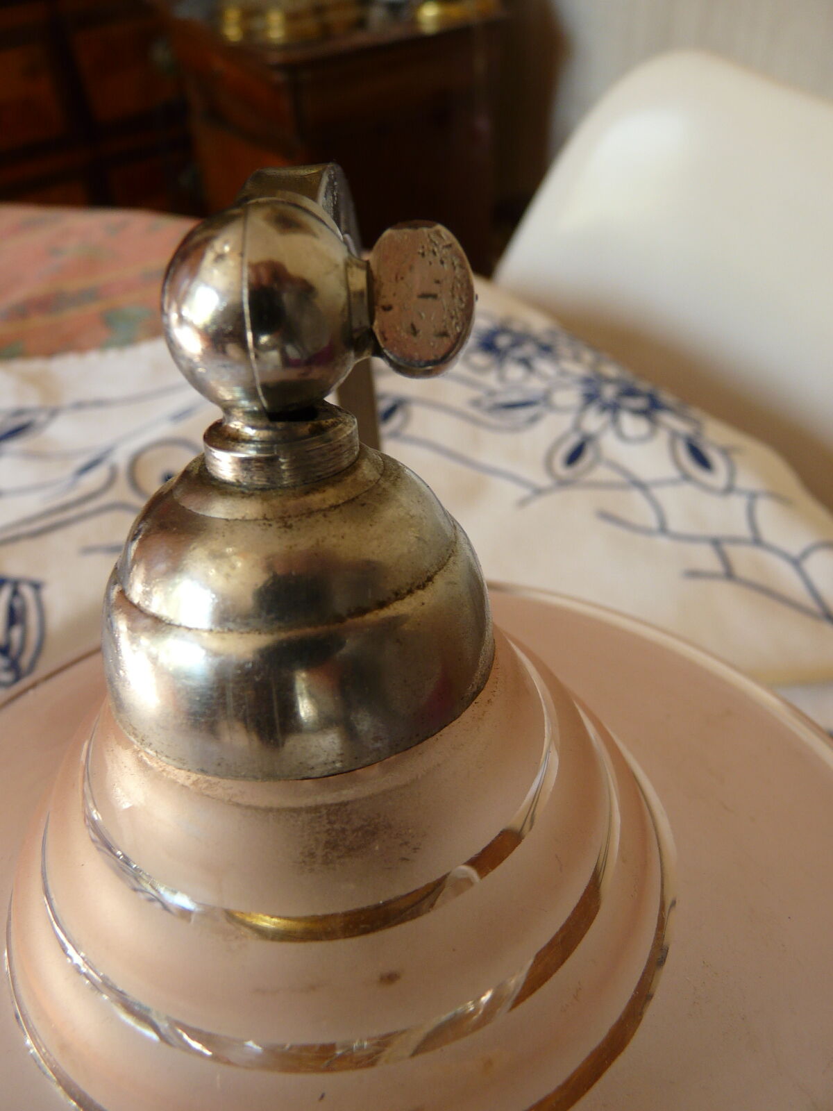 Table lamp or office art deco wooden base