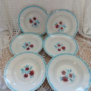 Lot of 12 Moulin des loups plates and dish