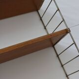 String shelf