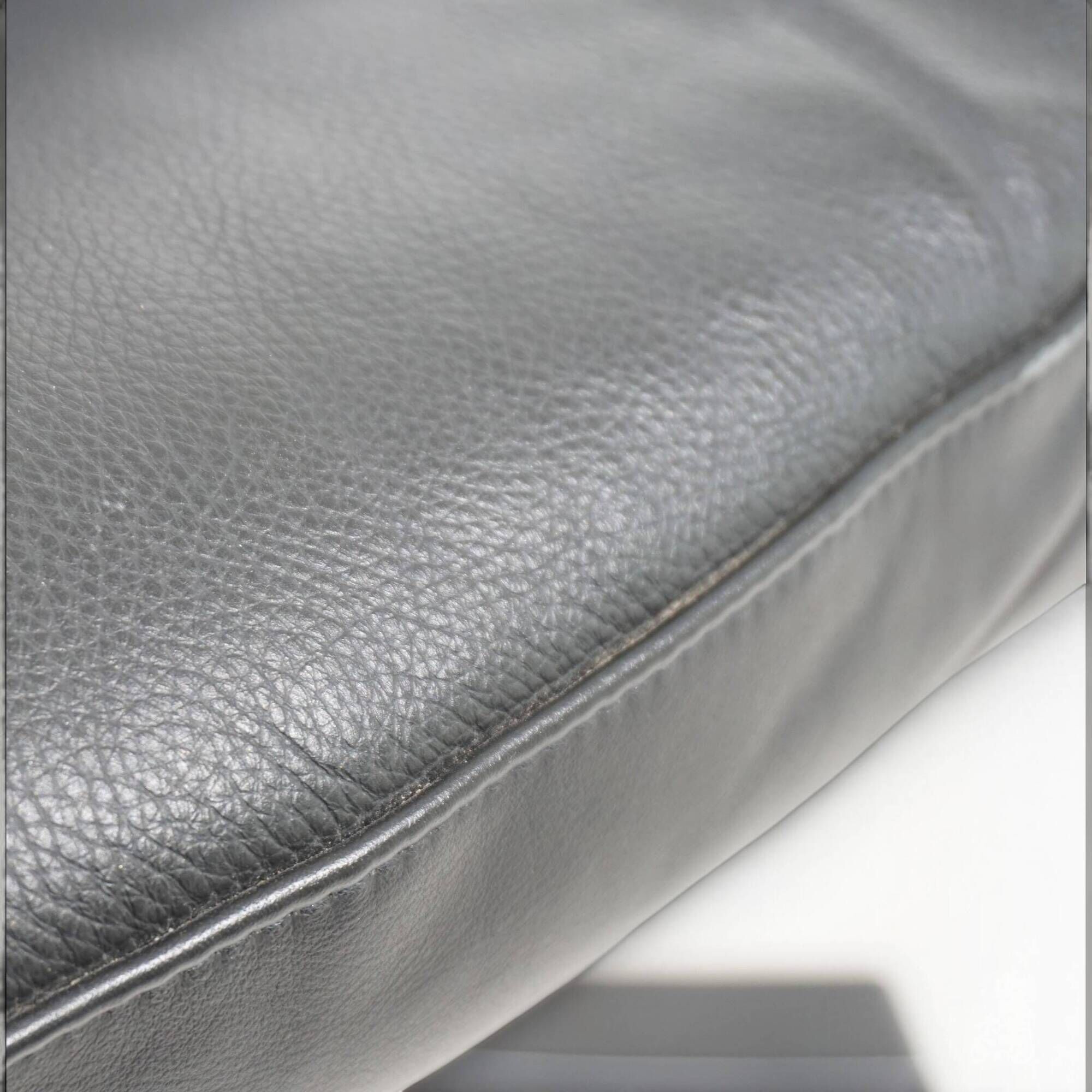Poltrona Frau Viking Leather Lounge Chair by Sigurd Resell, 1970