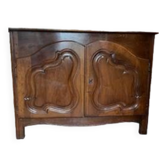 Old buffet