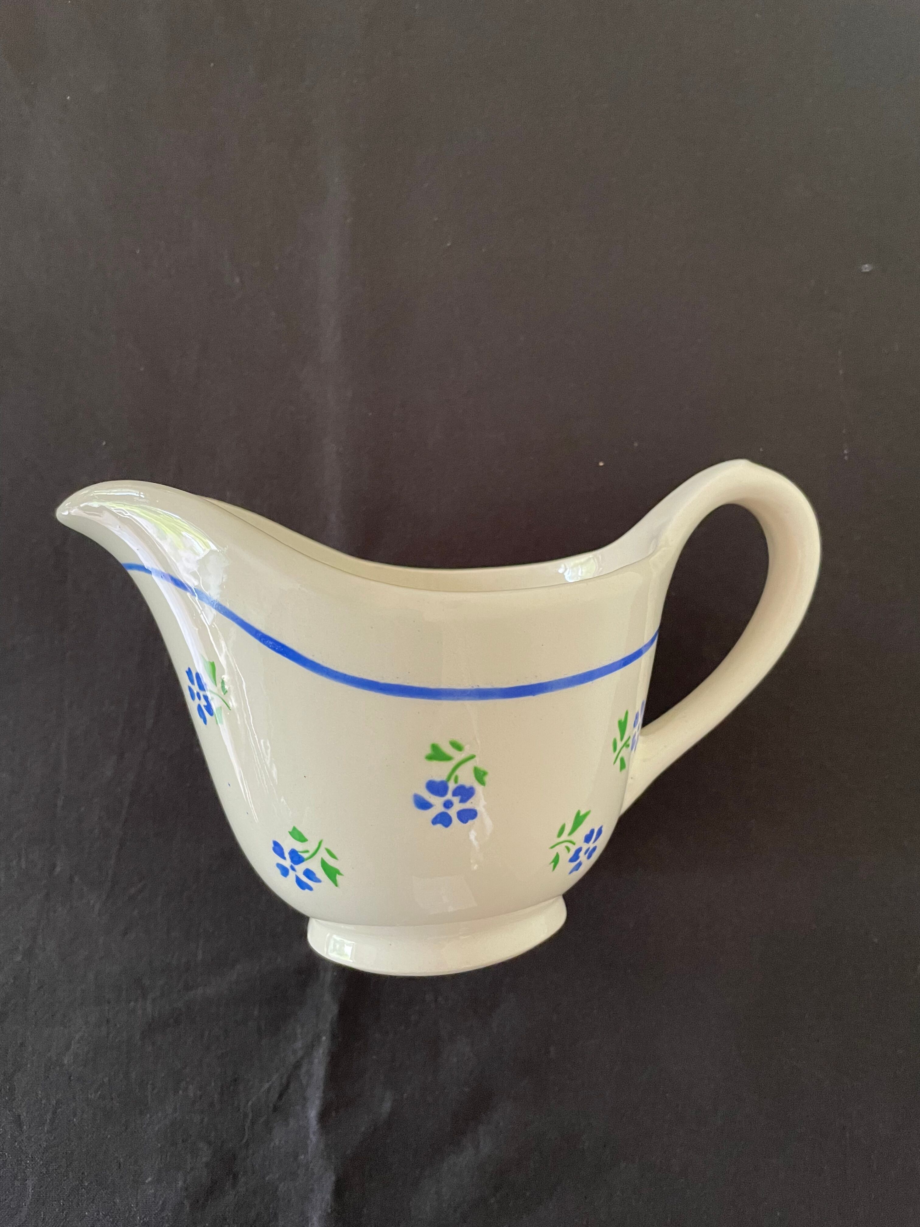 Badonviller porcelain sauce boat 1950