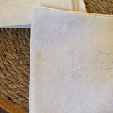12 napkins in linen damask embroidered RG late 19th century.