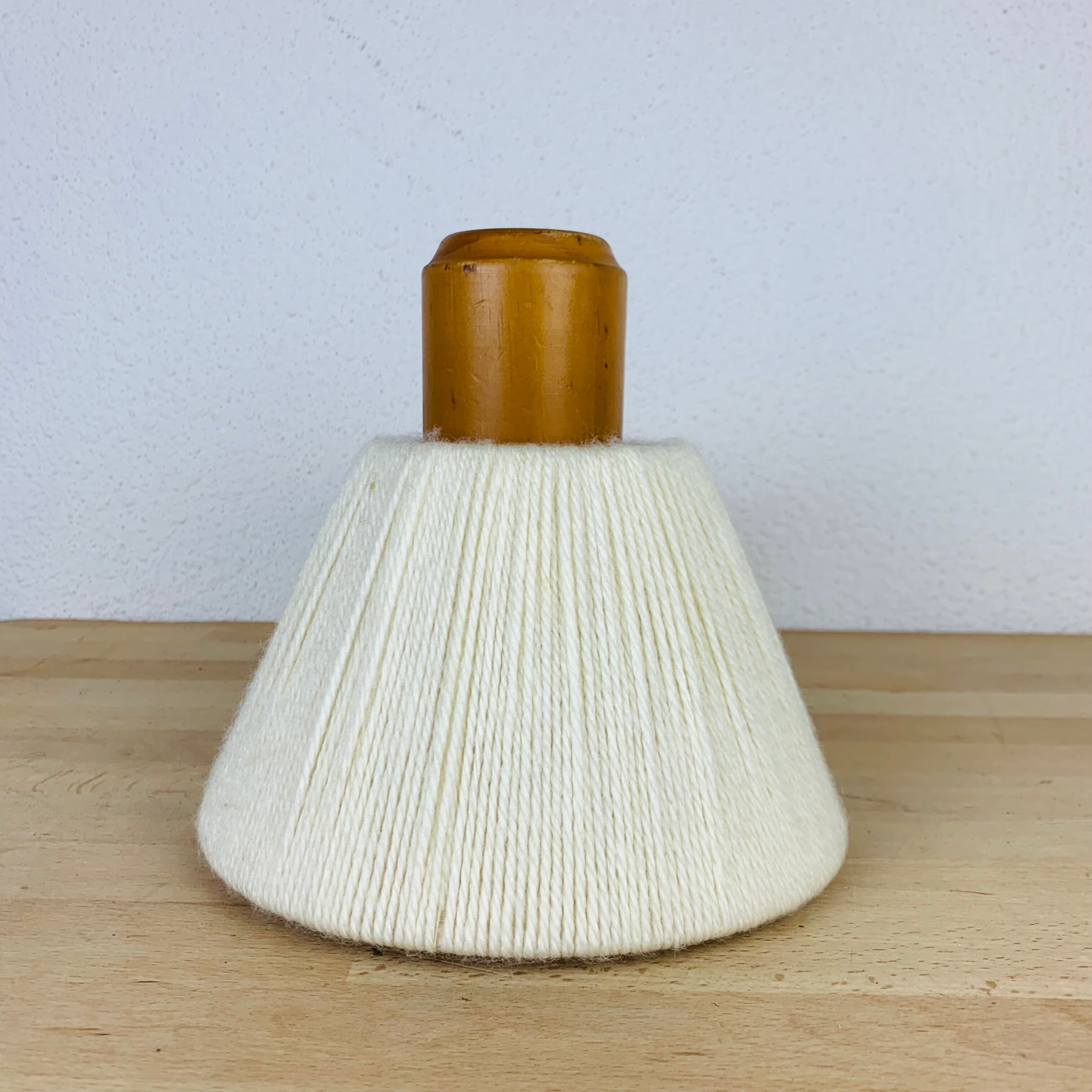 Wall lamp flexible pine lampshade wool 60s