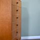 Commode vintage Meredew Tallboy en chêne