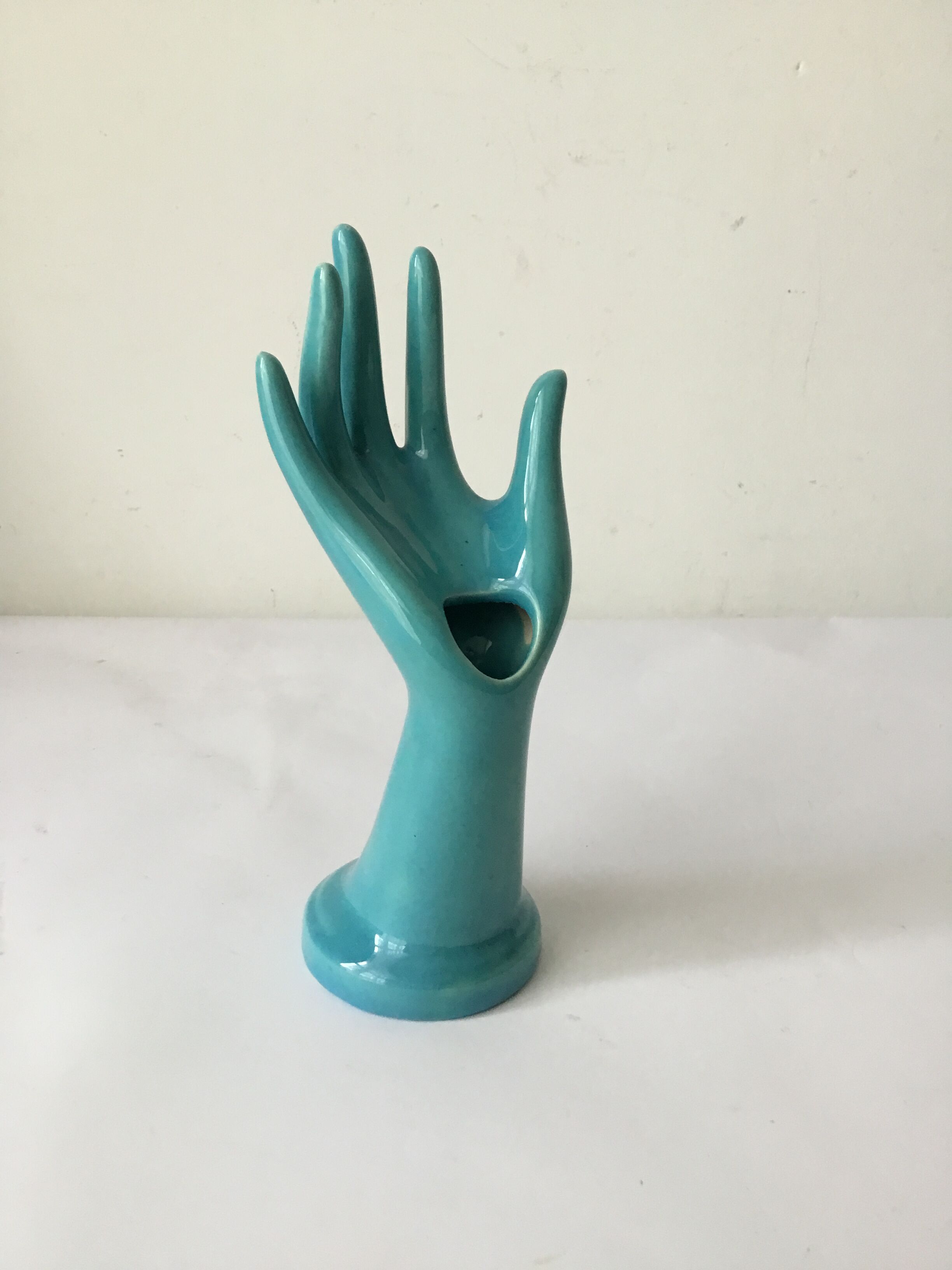 Blue ring holder