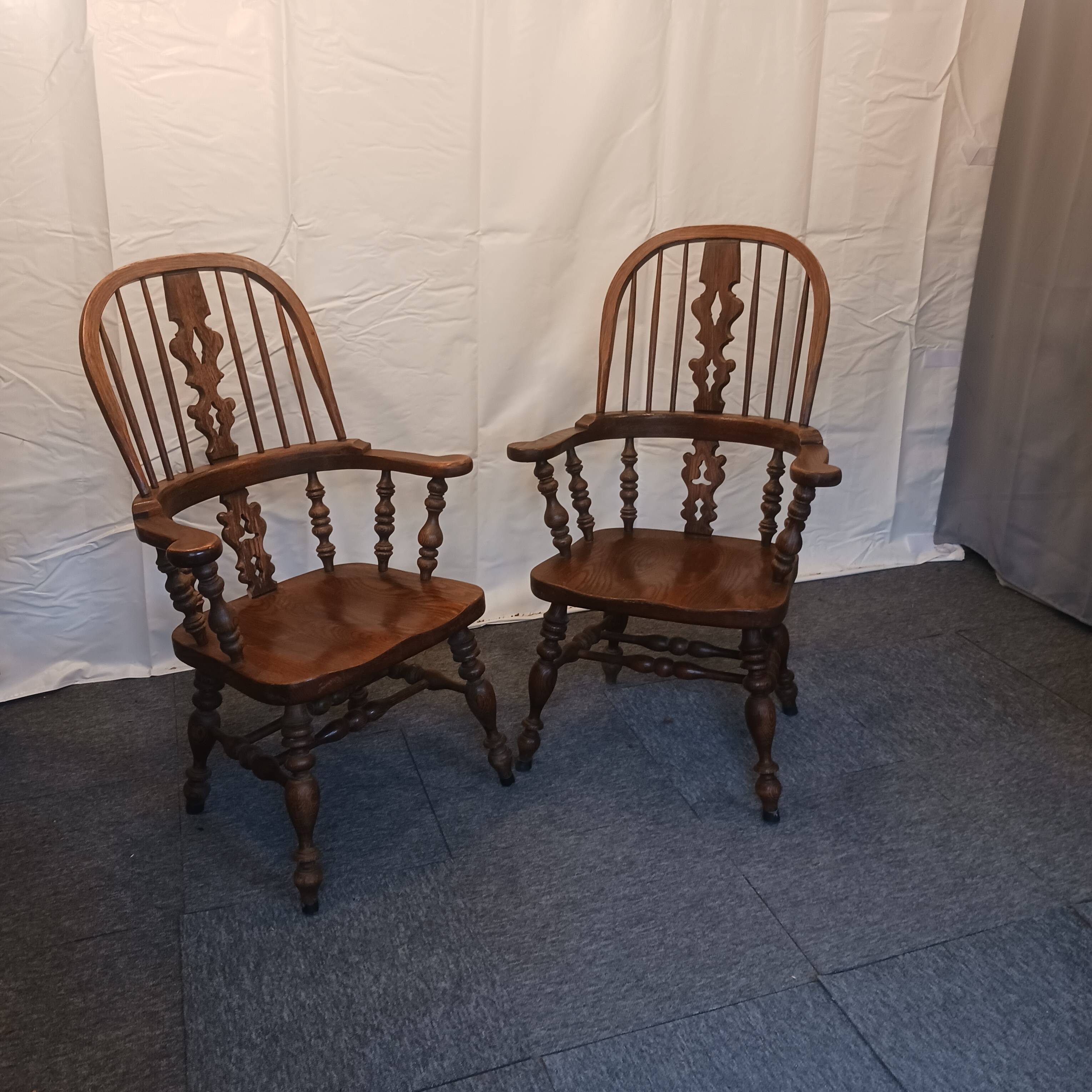 pair of Windsor armchairs by Ethan Allen
