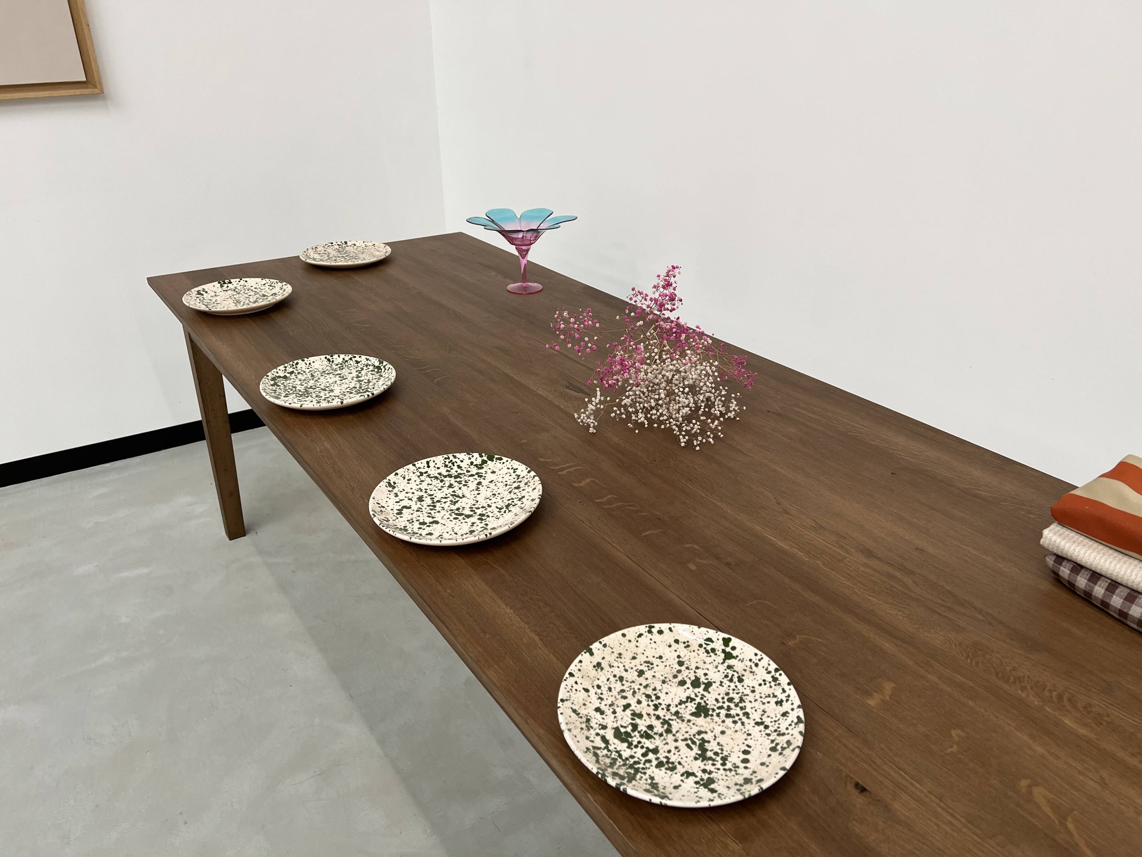 "Dark Brown" farmhouse table in solid oak, 300 x 90 cm