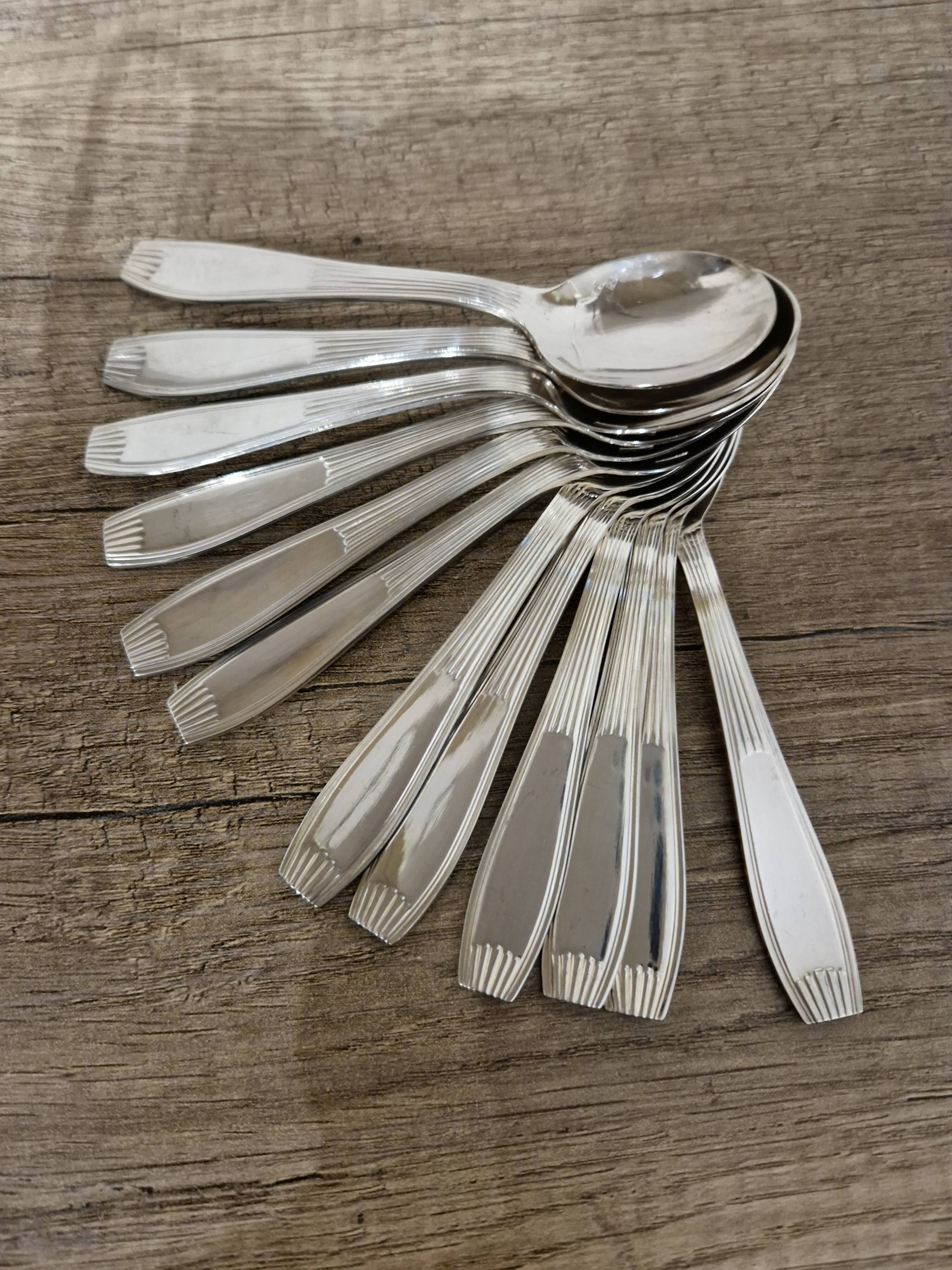 small ice cream spoons